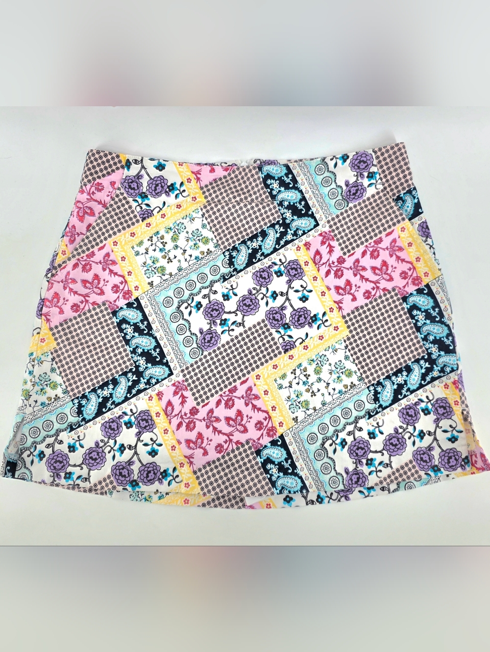 Lady Hagen Patchwork Floral Golf Skort – Size 8